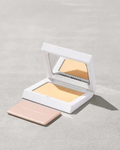 Bright Fix Instant Brightening + Blurring Powder