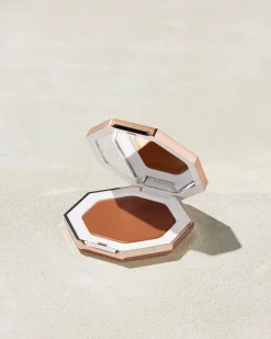 Cheeks Out Freestyle Cream Bronzer