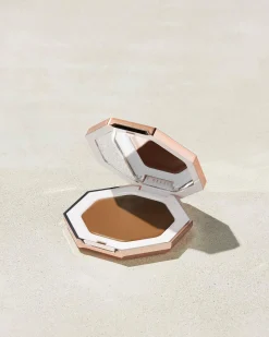 Cheeks Out Freestyle Cream Bronzer