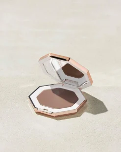 Cheeks Out Freestyle Cream Bronzer