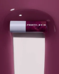 Fenty Treatz Hydrating + Strengthening Lip Oil