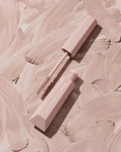 Hella Extra Mascara-Boosting Lash Primer