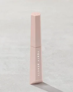 Hella Extra Mascara-Boosting Lash Primer
