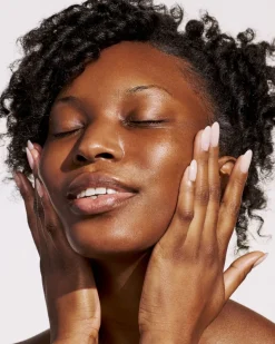 Hydra Vizor Invisible Moisturizer Broad Spectrum SPF 30 Sunscreen with Niacinamide + Kalahari Melon