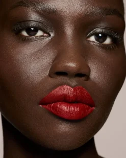 Stunna Lip Paint Longwear Fluid Lip Color