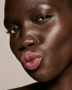 Stunna Lip Paint Longwear Fluid Lip Color