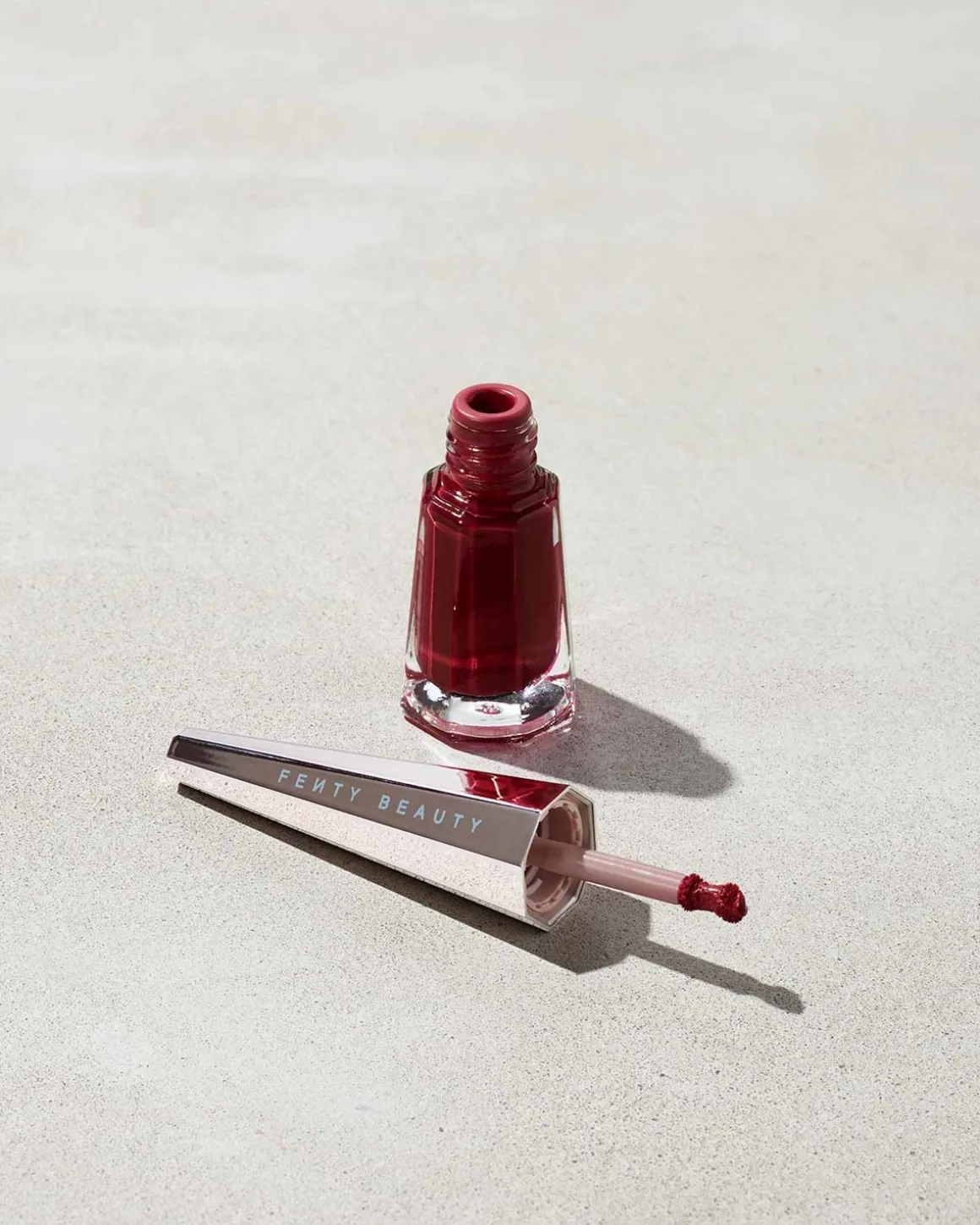 Stunna Lip Paint Longwear Fluid Lip Color